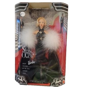 Stepping Out Barbie 1998 Collector Edition Mattel